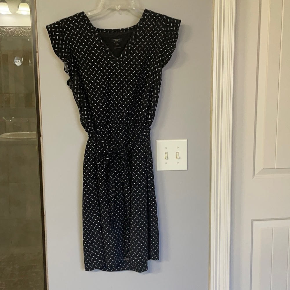 Ann Taylor Factory dress with flutter cap sleeve
